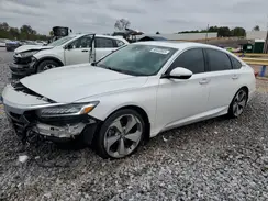 1HGCV1F96JA218922 2018 HONDA ACCORD