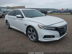 1HGCV1F96JA802205 2018 HONDA ACCORD