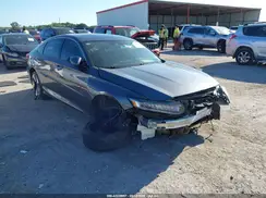 1HGCV1F97JA002559 2018 HONDA ACCORD