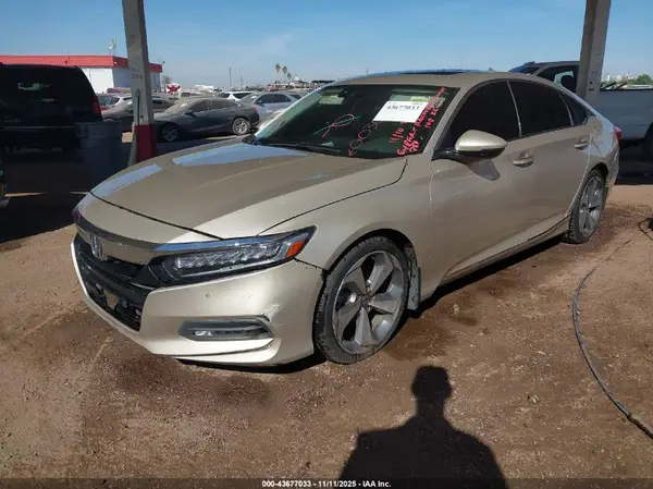 1HGCV1F97JA003050 2018 HONDA ACCORD - Image 2