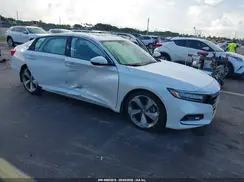 1HGCV1F97JA010063 2018 HONDA ACCORD