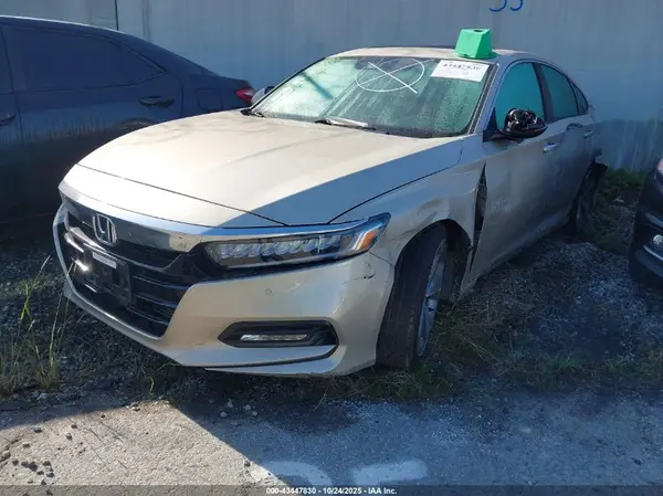 1HGCV1F97JA059232 2018 HONDA ACCORD - Image 2