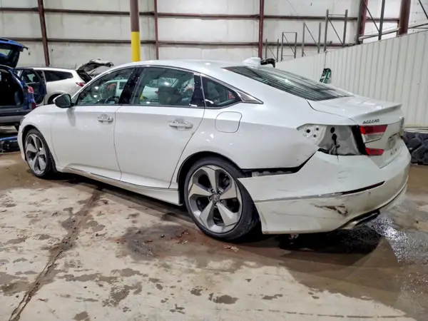 1HGCV1F97JA062910 2018 HONDA ACCORD - Image 2
