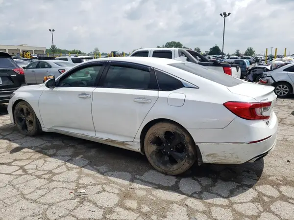 1HGCV1F97JA070912 2018 HONDA ACCORD - Image 2
