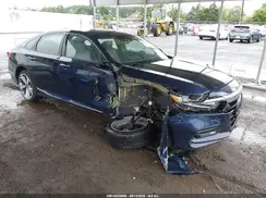 1HGCV1F97JA107912 2018 HONDA ACCORD
