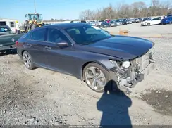 1HGCV1F97JA139811 2018 HONDA ACCORD