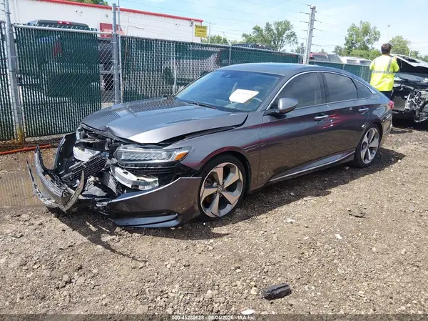 1HGCV1F97JA140621 2018 HONDA ACCORD - Image 2