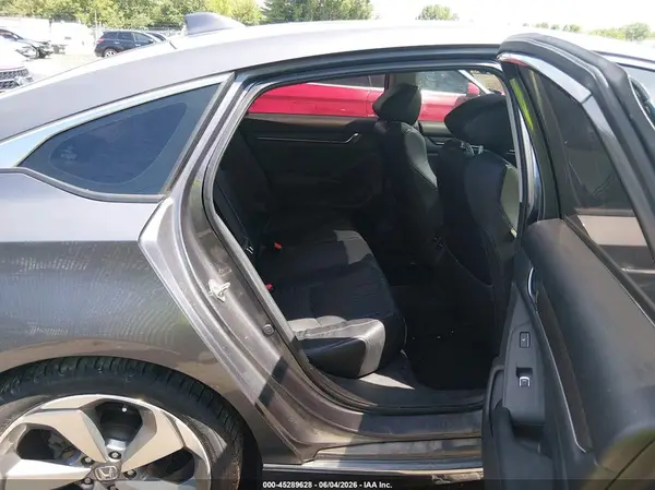 1HGCV1F97JA140621 2018 HONDA ACCORD - Image 8