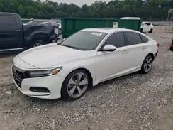 1HGCV1F97JA177393 2018 HONDA ACCORD