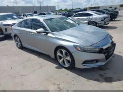 1HGCV1F97JA182447 2018 HONDA ACCORD