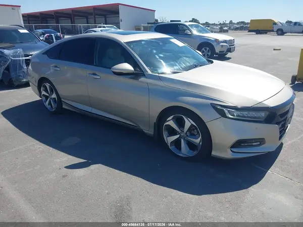 1HGCV1F97JA218024 2018 HONDA ACCORD - Image 1