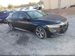 1HGCV1F97JA219805 2018 HONDA ACCORD