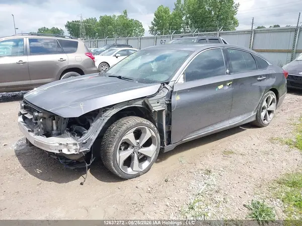 1HGCV1F97JA800284 2018 HONDA ACCORD - Image 2