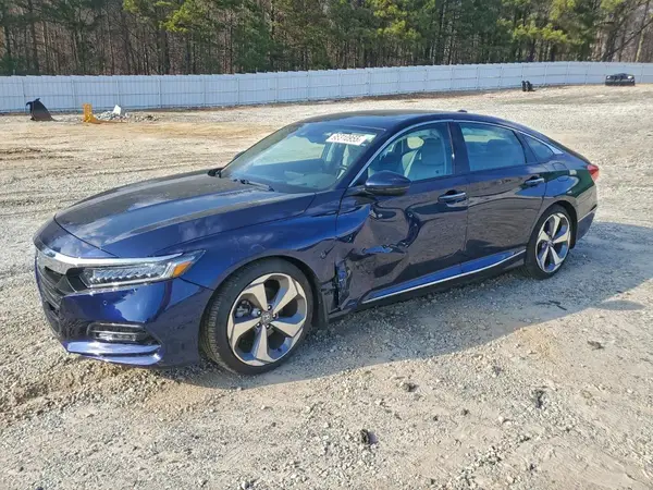 1HGCV1F98JA006118 2018 HONDA ACCORD - Image 1