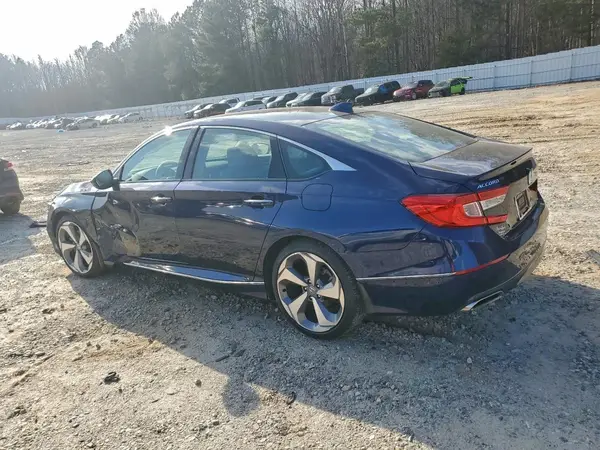1HGCV1F98JA006118 2018 HONDA ACCORD - Image 2
