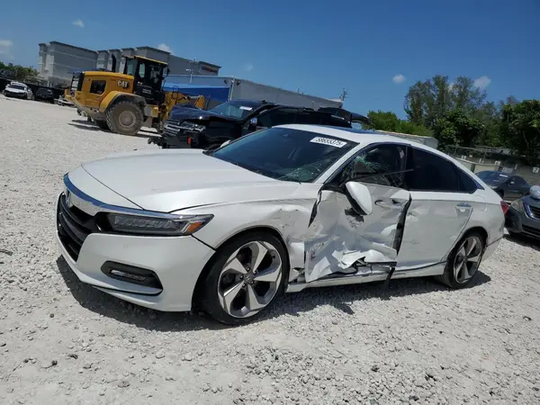 1HGCV1F98JA009097 2018 HONDA ACCORD - Image 1