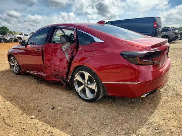 1HGCV1F98JA014607 2018 HONDA ACCORD - Image 2