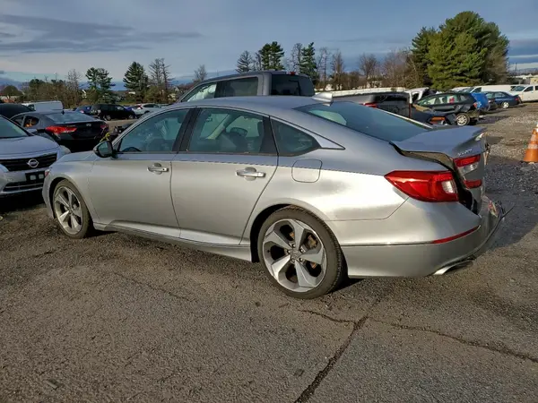 1HGCV1F98JA040298 2018 HONDA ACCORD - Image 2