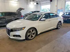 1HGCV1F98JA057943 2018 HONDA ACCORD