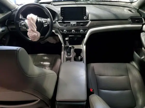 1HGCV1F98JA060115 2018 HONDA ACCORD - Image 8