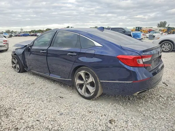 1HGCV1F98JA062740 2018 HONDA ACCORD - Image 2