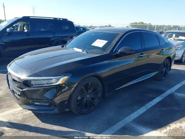 1HGCV1F98JA077349 2018 HONDA ACCORD - Image 2