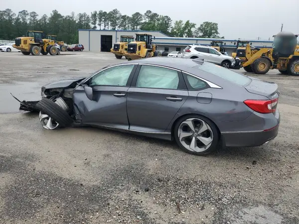 1HGCV1F98JA078923 2018 HONDA ACCORD - Image 2