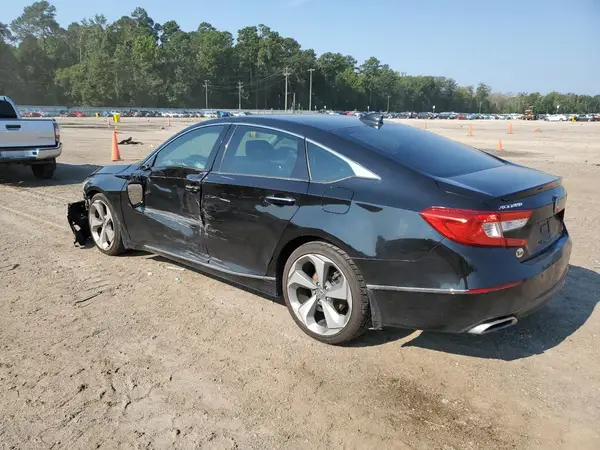 1HGCV1F98JA080106 2018 HONDA ACCORD - Image 2