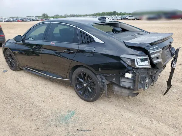 1HGCV1F98JA103156 2018 HONDA ACCORD - Image 2