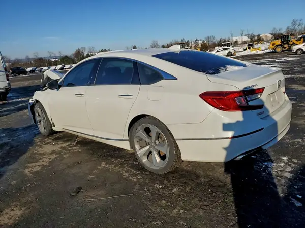 1HGCV1F98JA104968 2018 HONDA ACCORD - Image 2