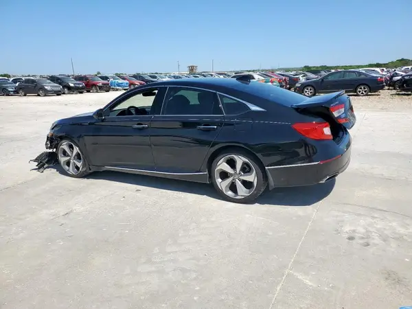 1HGCV1F98JA113878 2018 HONDA ACCORD - Image 2