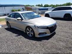 1HGCV1F98JA122869 2018 HONDA ACCORD