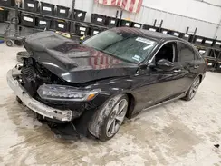 1HGCV1F98JA151949 2018 HONDA ACCORD