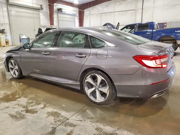 1HGCV1F98JA178911 2018 HONDA ACCORD - Image 2