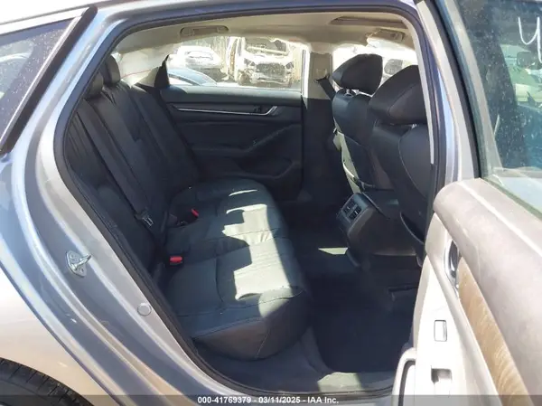 1HGCV1F98JA213334 2018 HONDA ACCORD - Image 8