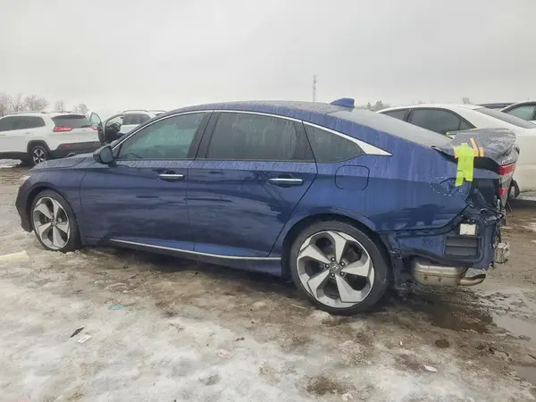 1HGCV1F98JA800052 2018 HONDA ACCORD - Image 2