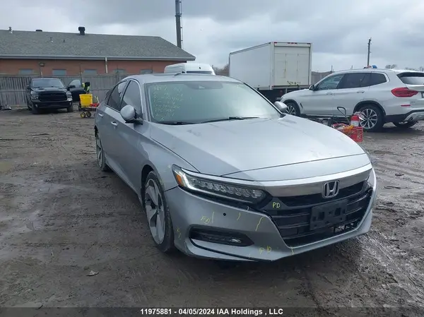1HGCV1F98JA806448 2018 HONDA ACCORD - Image 1