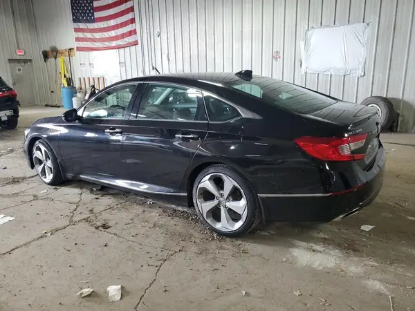 1HGCV1F99JA000537 2018 HONDA ACCORD - Image 2