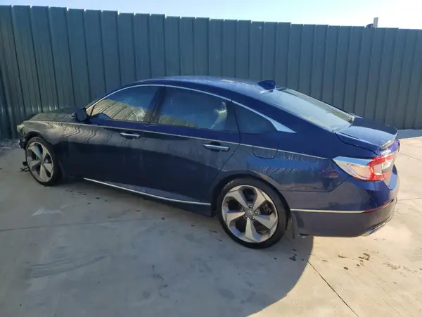 1HGCV1F99JA003941 2018 HONDA ACCORD - Image 2