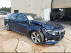 1HGCV1F99JA006113 2018 HONDA ACCORD