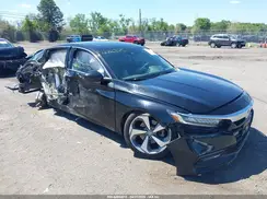1HGCV1F99JA026250 2018 HONDA ACCORD
