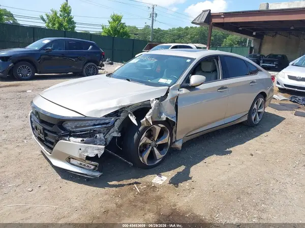 1HGCV1F99JA052167 2018 HONDA ACCORD - Image 2