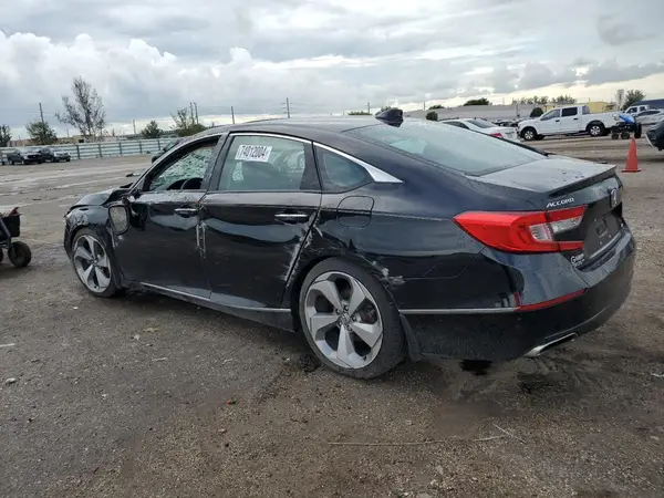 1HGCV1F99JA058129 2018 HONDA ACCORD - Image 2