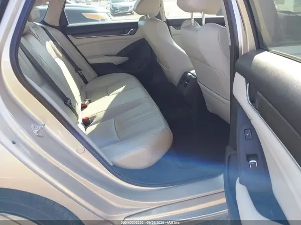1HGCV1F99JA059037 2018 HONDA ACCORD - Image 8
