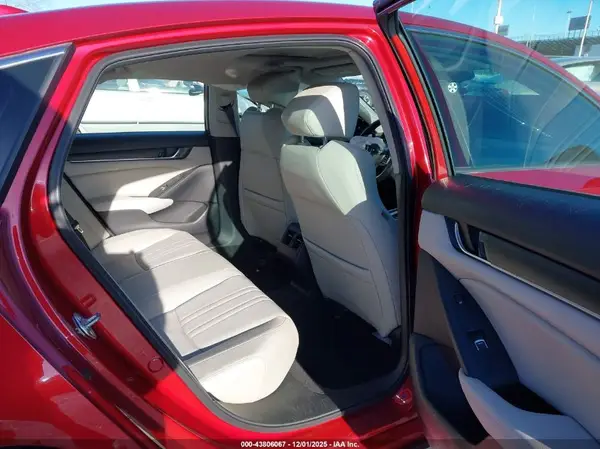 1HGCV1F99JA066182 2018 HONDA ACCORD - Image 8