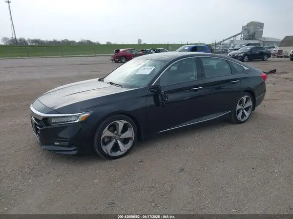 1HGCV1F99JA094497 2018 HONDA ACCORD - Image 2