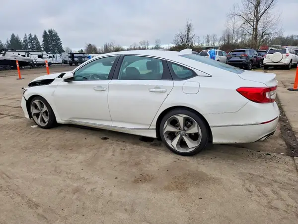 1HGCV1F99JA104963 2018 HONDA ACCORD - Image 2