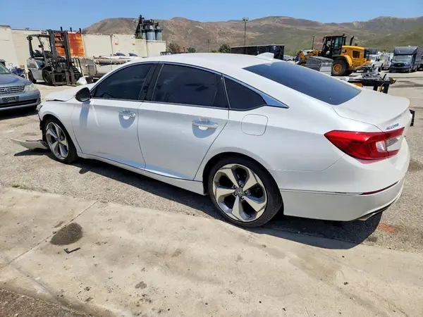 1HGCV1F99JA117129 2018 HONDA ACCORD - Image 2