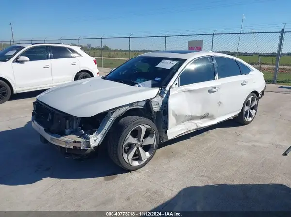 1HGCV1F99JA140359 2018 HONDA ACCORD - Image 2
