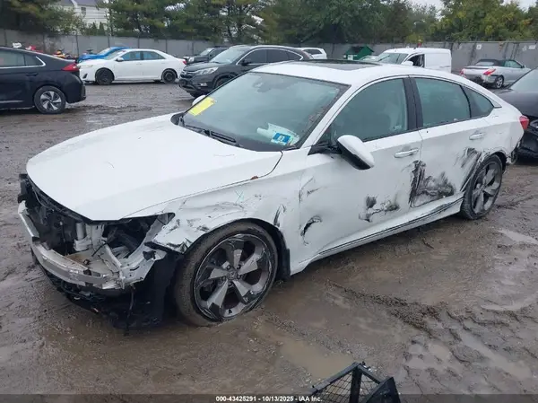 1HGCV1F99JA144167 2018 HONDA ACCORD - Image 2